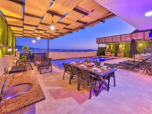  gece  -  Kasım
  | Antalya'nın Gözdesi Kalkan Çavdır'da Jakuzili Ve Saunalı Muhafazakar Villa